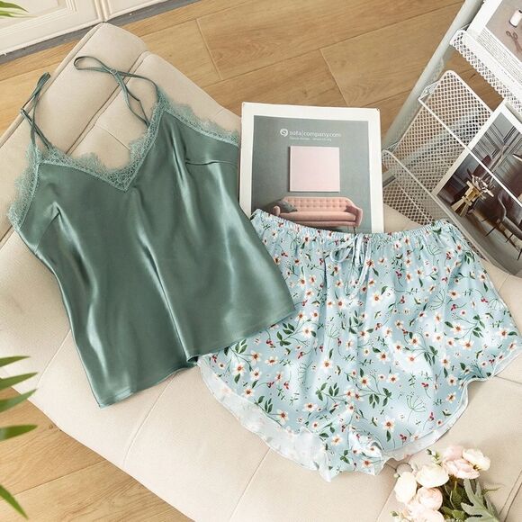 Satin Floral Print Two Piece Pajama Set - Picture 5 of 9